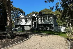 44 Eisenhower Dr, East Quogue, NY 11942 - Photo 27