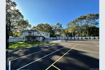 44 Eisenhower Drive, East Quogue, NY 11942 - Photo 25