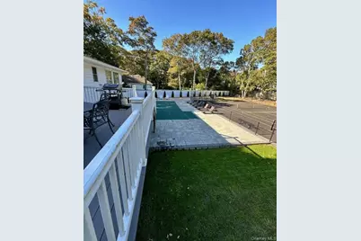 44 Eisenhower Drive, East Quogue, NY 11942 - Photo 23