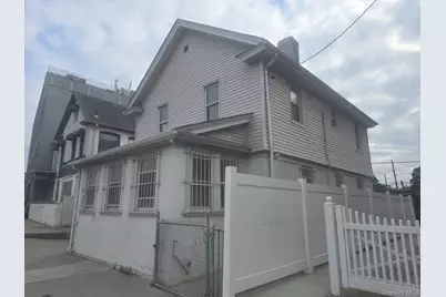 112-03 95th Avenue, Richmond Hill, NY 11419 - Photo 3