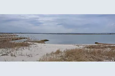 20 Dune Lane, Westhampton Dunes, NY 11978 - Photo 11