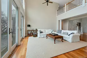 580 Lloyds Ln, Mattituck, NY 11952 - Photo 11
