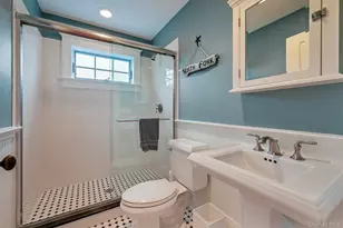 580 Lloyds Ln, Mattituck, NY 11952 - Photo 21