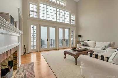 580 Lloyds Lane, Mattituck, NY 11952 - Photo 9