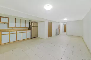 337 E 35th St, Brooklyn, NY 11203 - Photo 23