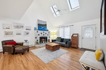 12 Hildreth Road, Hampton Bays, NY 11946 - Photo 5