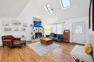 12 Hildreth Rd, Hampton Bays, NY 11946 - Photo 5