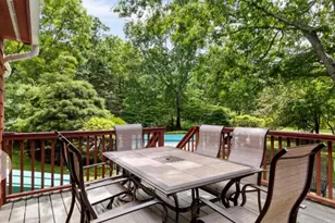 12 Hildreth Rd, Hampton Bays, NY 11946 - Photo 3