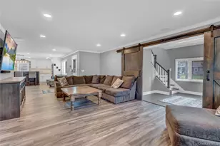 420 Dare Rd, Selden, NY 11784 - Photo 15