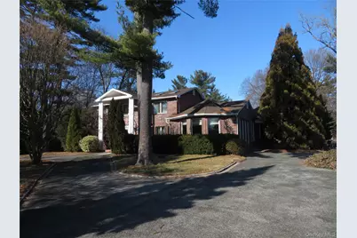 1 Bridle Path Drive, Old Westbury, NY 11568 - Photo 3