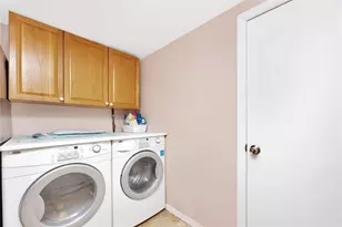 258-15 83rd Ave, Glen Oaks, NY 11004 - Photo 21