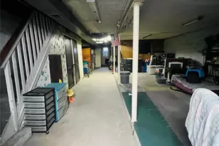 62-18 60th Dr, Maspeth, NY 11378 - Photo 13