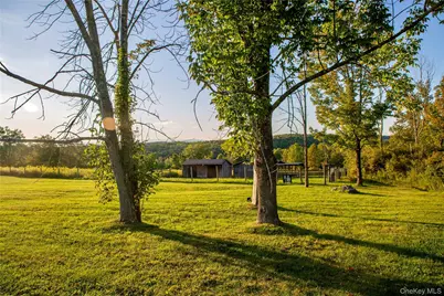 20 Orchard Hill Drive, Millbrook, NY 12545 - Photo 9