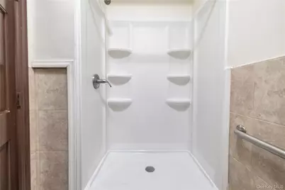 148-11 175th Street, Jamaica, NY 11434 - Photo 35