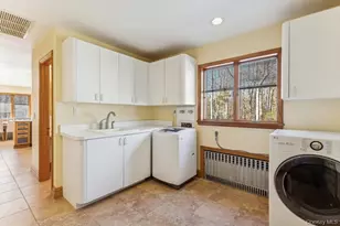 2905 Private Rd, East Marion, NY 11939 - Photo 13