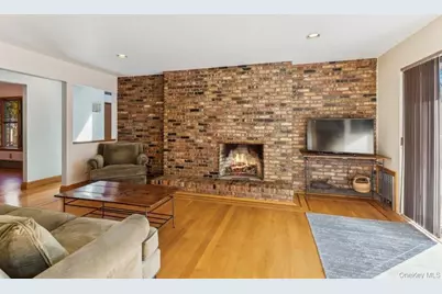 2905 Private Road, East Marion, NY 11939 - Photo 7