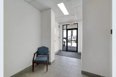 970 N Broadway #208, Yonkers, NY 10701 - Photo 27