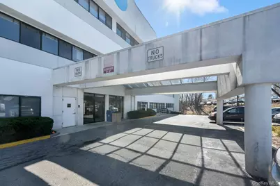 970 N Broadway #208, Yonkers, NY 10701 - Photo 5