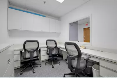 970 N Broadway #208, Yonkers, NY 10701 - Photo 19