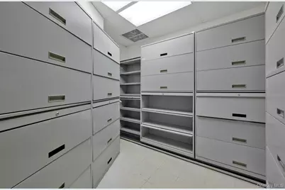 970 N Broadway #208, Yonkers, NY 10701 - Photo 17