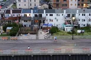 658 W Broadway, Long Beach, NY 11561 - Photo 9