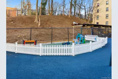 4 Fordham Hill Oval #8G, Bronx, NY 10468 - Photo 19