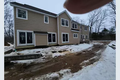 25A Randall, Shoreham, NY 11786 - Photo 3