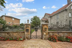 3407 Country Club Rd, Bronx, NY 10465 - Photo 5