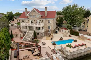 3407 Country Club Rd, Bronx, NY 10465 - Photo 1