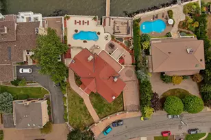 3407 Country Club Rd, Bronx, NY 10465 - Photo 3