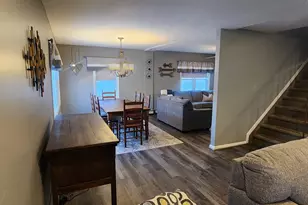 83 Hardy Ln, Westbury, NY 11590 - Photo 9