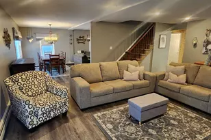 83 Hardy Ln, Westbury, NY 11590 - Photo 7