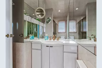 215-31 26 Avenue, Bayside, NY 11360 - Photo 25