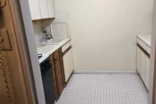 175 Archer St, Freeport, NY 11520 - Photo 7