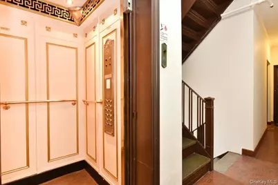 8 Barstow Road #7-E, Great Neck, NY 11021 - Photo 21