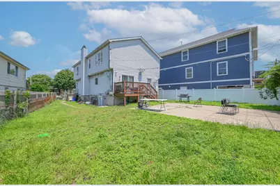 20 E Pine Street, Long Beach, NY 11561 - Photo 29