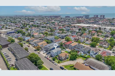 20 E Pine Street, Long Beach, NY 11561 - Photo 33