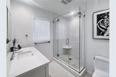 250 Pine Tree Court, Cutchogue, NY 11935 - Photo 15