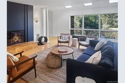 250 Pine Tree Court, Cutchogue, NY 11935 - Photo 3