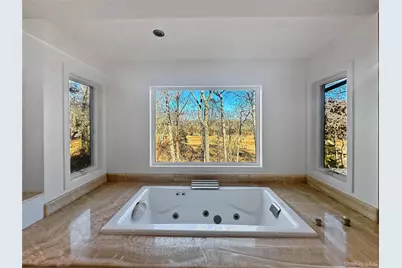 250 Pine Tree Court, Cutchogue, NY 11935 - Photo 9