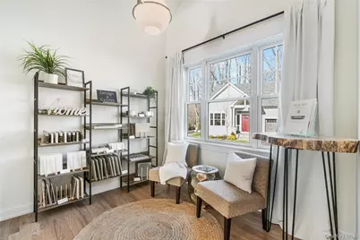 2040 Crompond Road #17, Yorktown Heights, NY 10598 - Photo 3