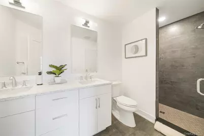 2040 Crompond Road #19, Yorktown Heights, NY 10598 - Photo 11