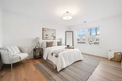 2040 Crompond Road #22, Yorktown Heights, NY 10598 - Photo 11