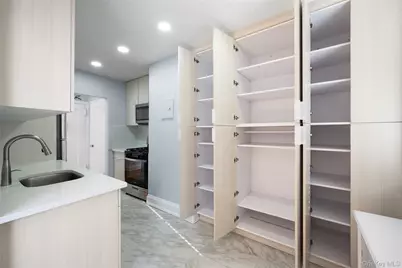 1 Elm Street #5G, Tuckahoe, NY 10707 - Photo 9