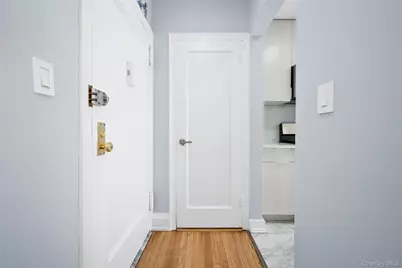 1 Elm Street #5G, Tuckahoe, NY 10707 - Photo 3