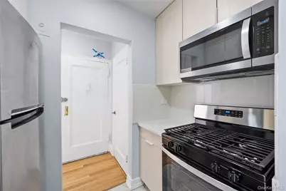 1 Elm Street #5G, Tuckahoe, NY 10707 - Photo 5