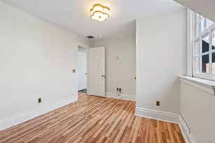 203 Store Hill Rd, Old Westbury, NY 11568 - Photo 11