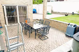 154-04 25th Ave, Whitestone, NY 11357 - Photo 17