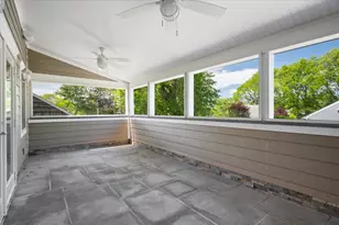 4 Clover Pl, New Rochelle, NY 10805 - Photo 27