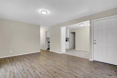 21 Chimney Lane, Bay Shore, NY 11706 - Photo 5